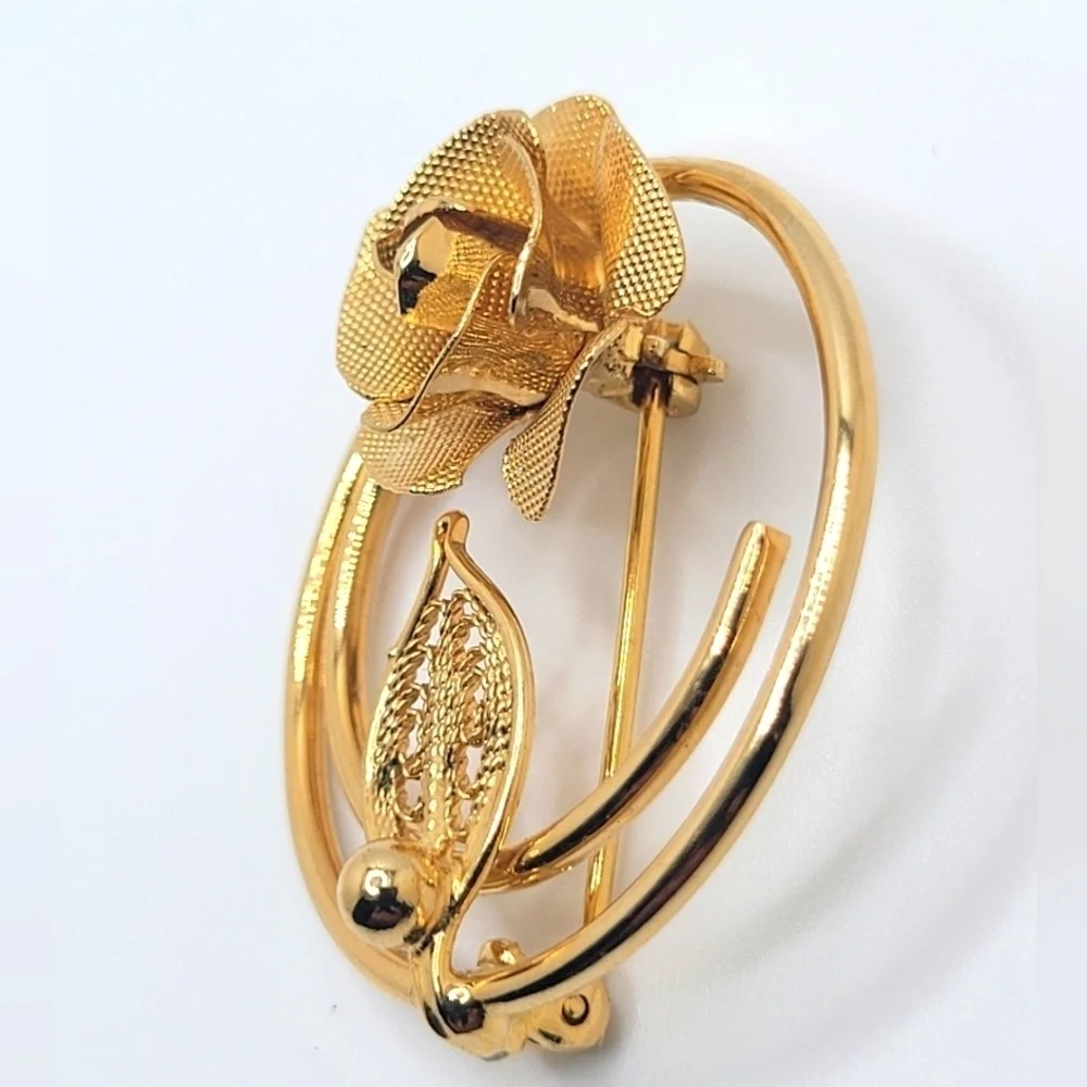Sarah Coventry Rose Flower Brooch Vintage 60s Gold Tone